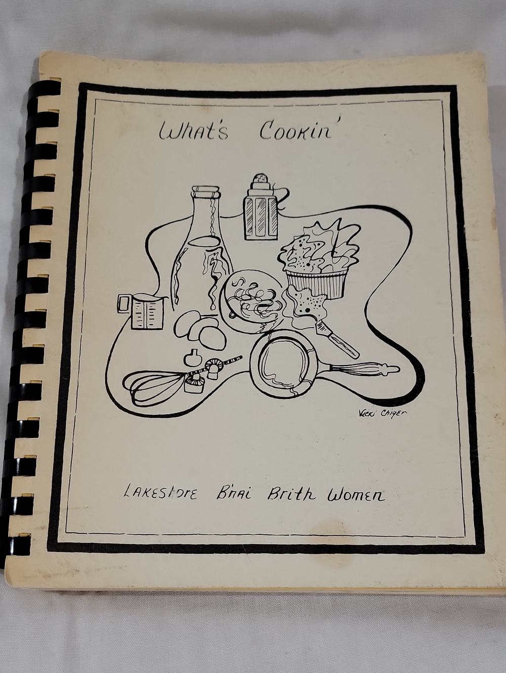 Vintage What's Cookin' Cookbook Lakeside B'nai Brith Women 1974